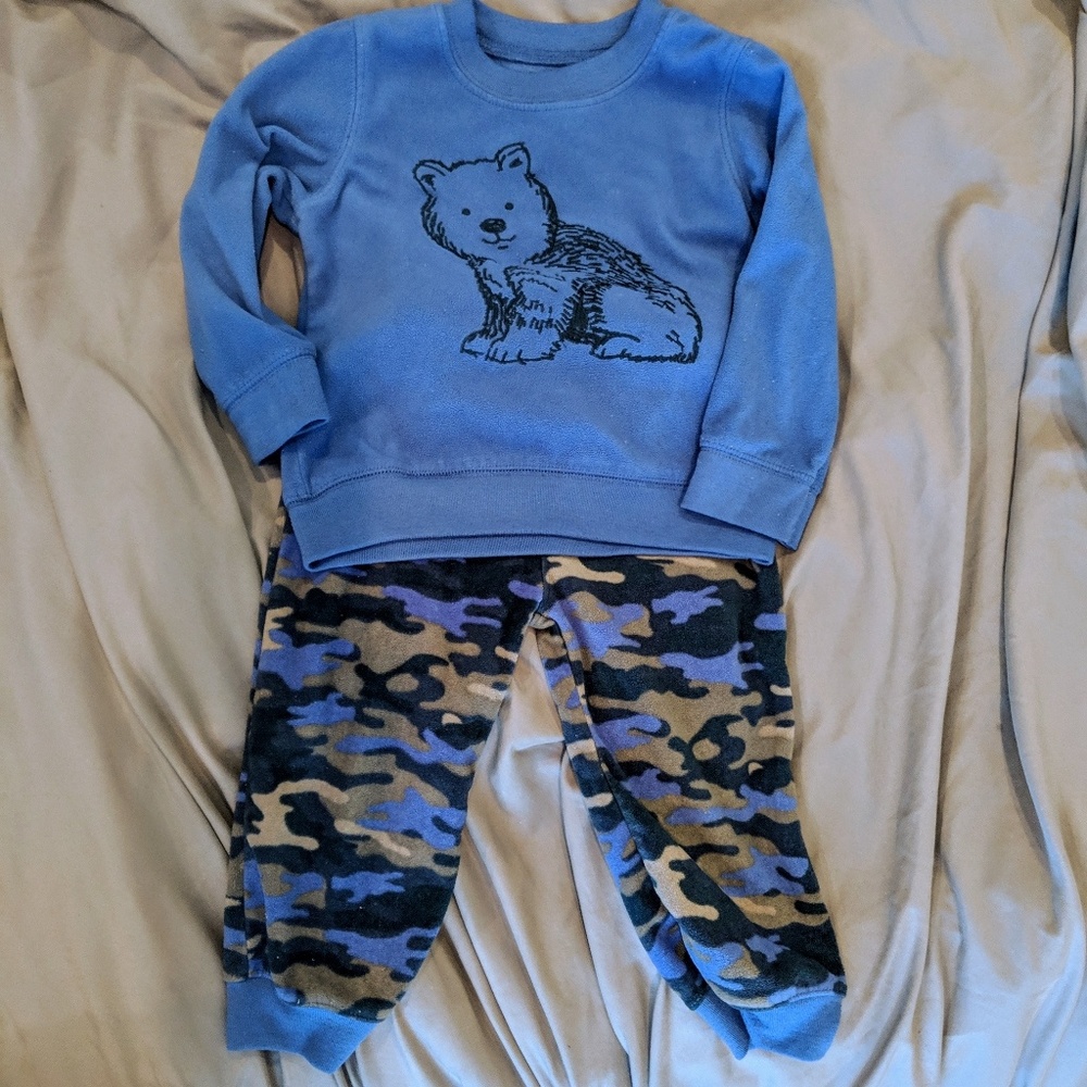 Child of Mine by Carter's cozy fleece pajamas 24M